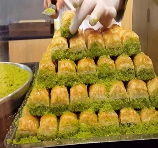 ürün FISTIKLI KURU BAKLAVA