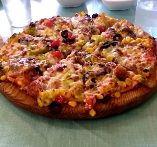 ürün Pizza