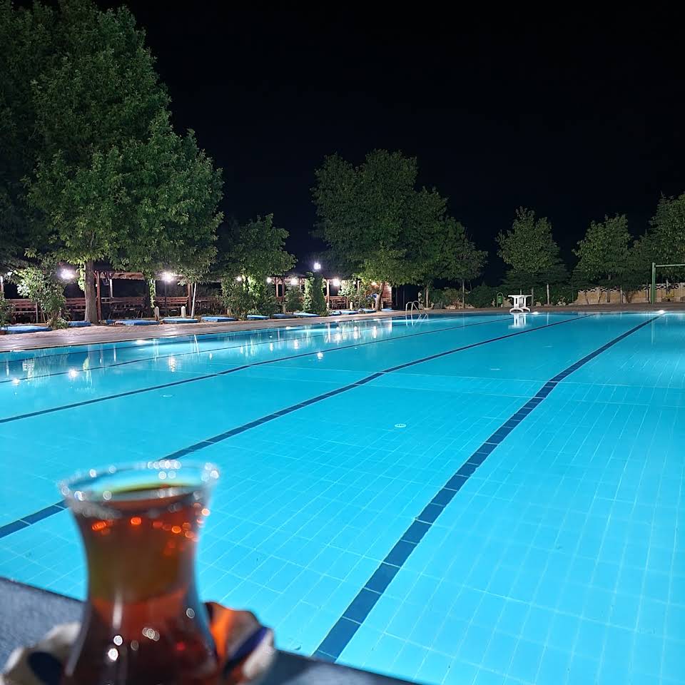 hizmet YÜZME HAVUZU