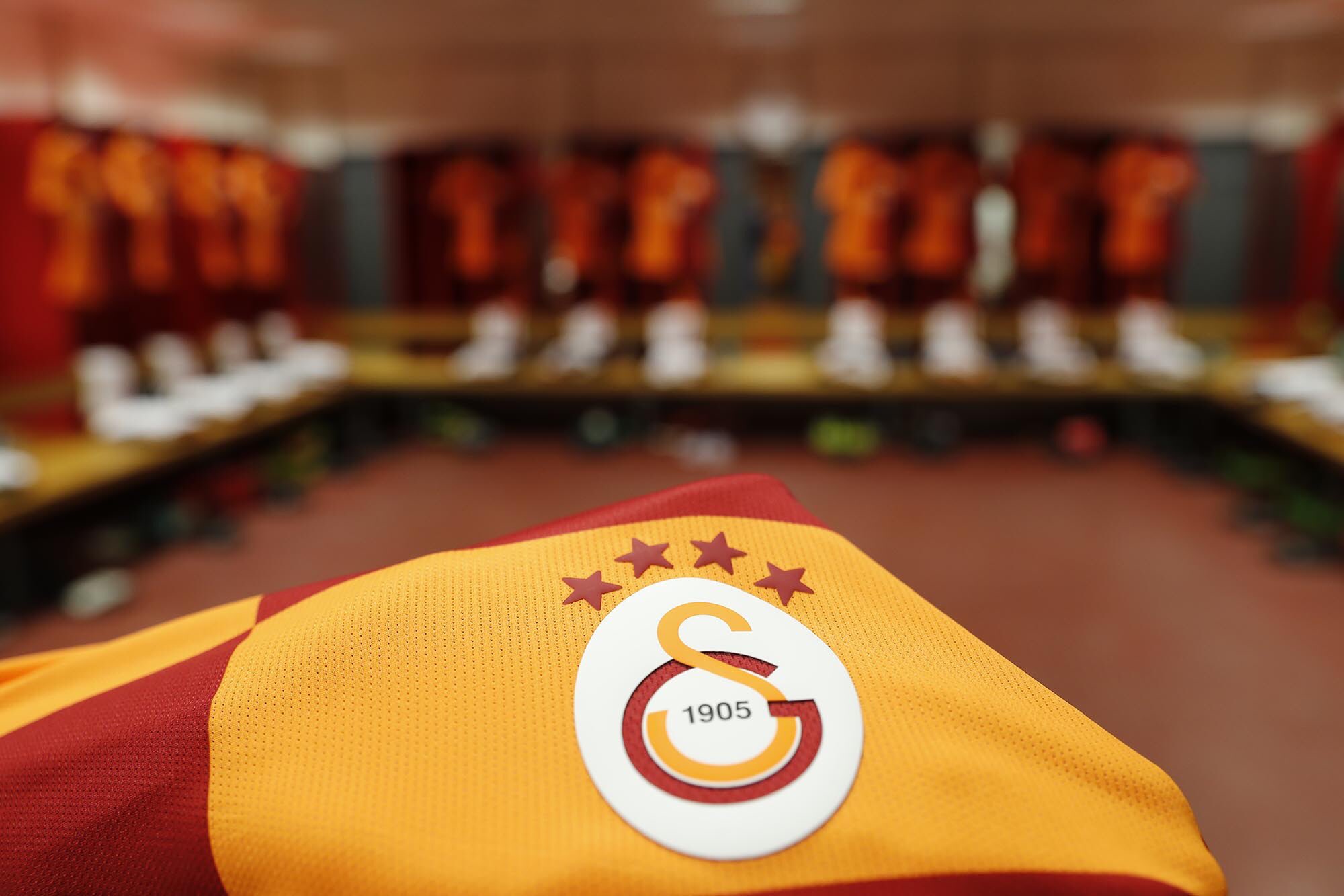 hizmet GALATASARAY FUTBOL OKULU