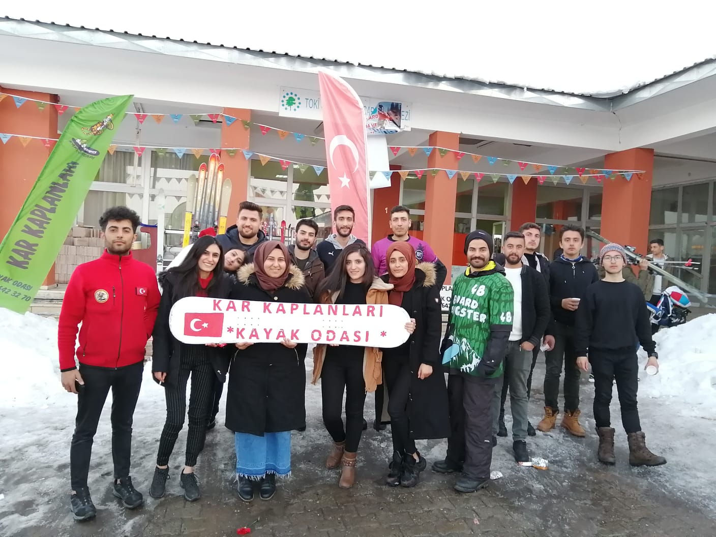 hizmet SNOWBOARD KİRALAMA