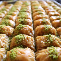 tanitim resim ÜSTÜNELLER BAKLAVA