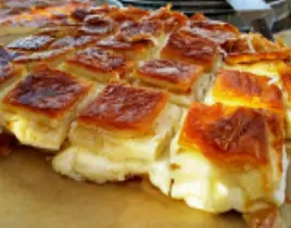 ürün PEYNİRLİ BÖREK