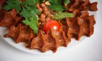 ürün  PORSİYON 1 KG ÇİĞKÖFTE 