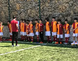 hizmet FUTBOL SALONU