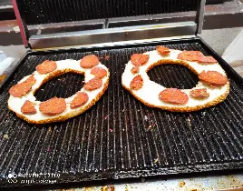 ürün SUCUKLU TOST