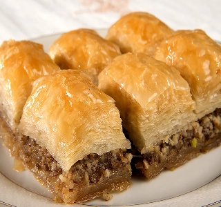 ürün CEVİZLİ BAKLAVA