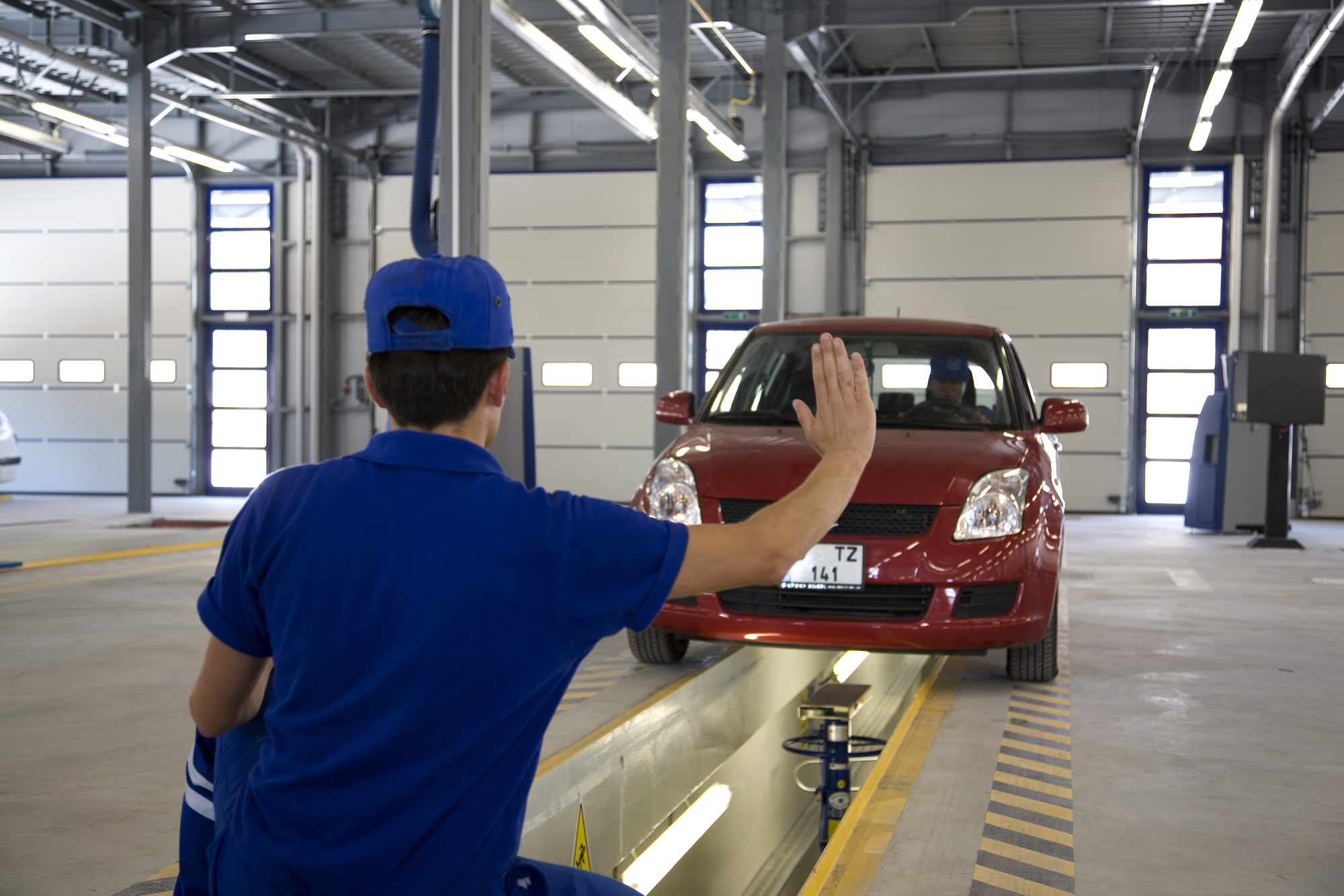 tanitim resim İdo Oto Servis Ve Yedek Parça 